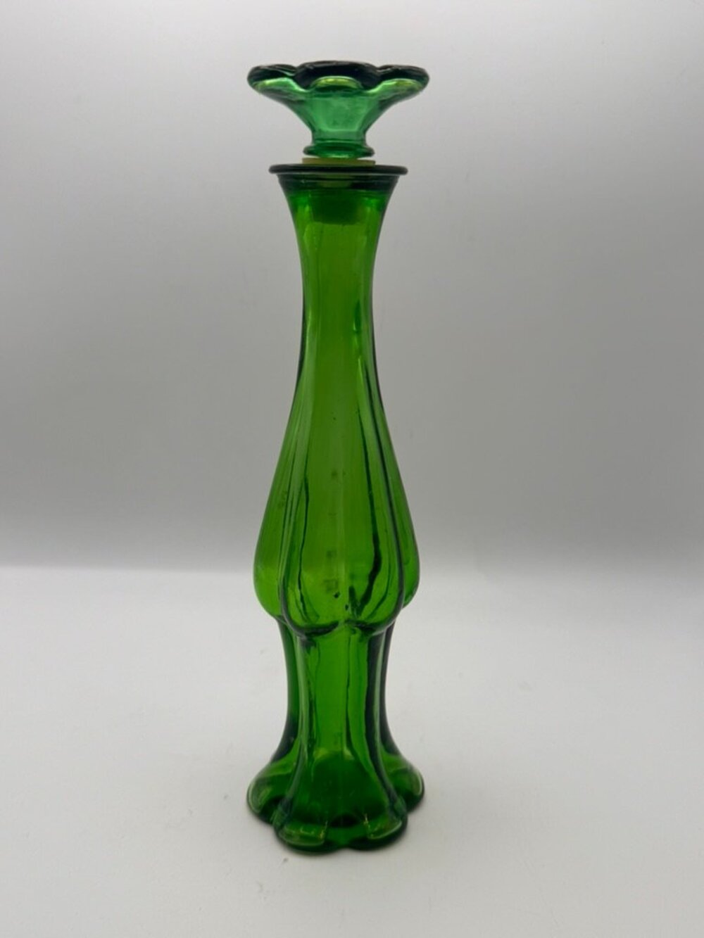 Vintage Avon Emerald Green bud vase perfume bottle